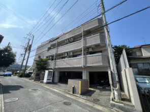 ロマネスクフィオレ香椎　2F-福岡市東区香椎駅前3-22-30-外観